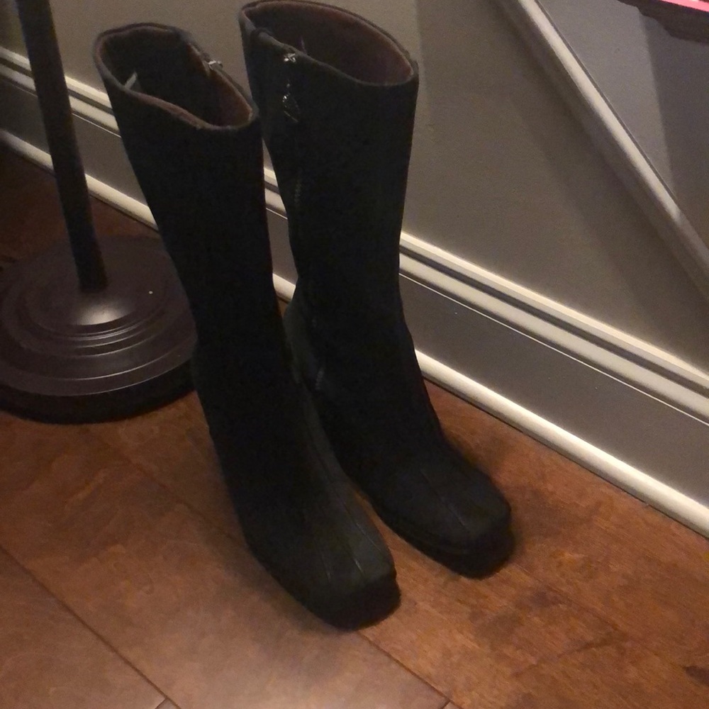 Black Suede Timberlands 7M Boots
